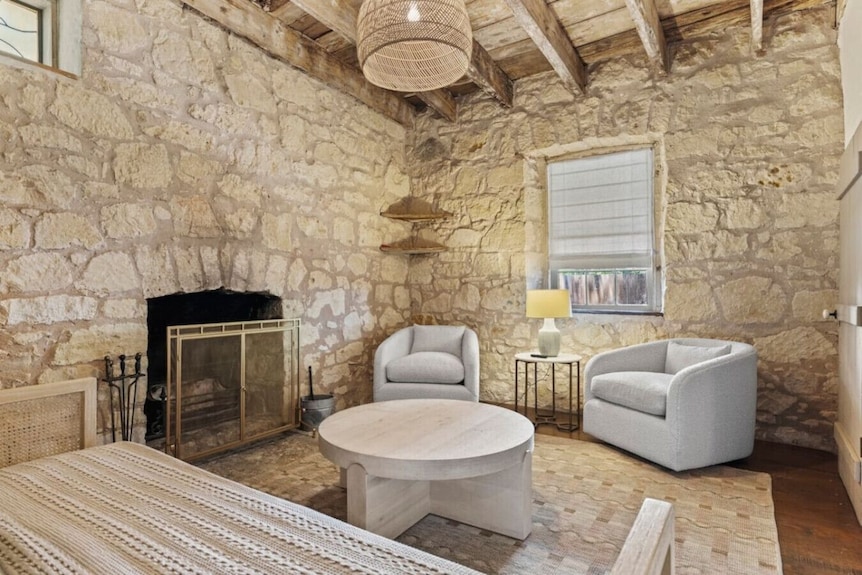 Weinheimer Cabin | Hot Tub | Romantic - Fredericksburg, TX