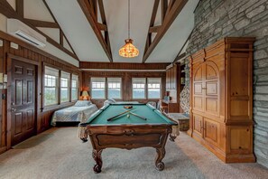 Ferienhaus, Mehrere Betten, Terrasse, Bergblick (Celestial View) | Spielezimmer