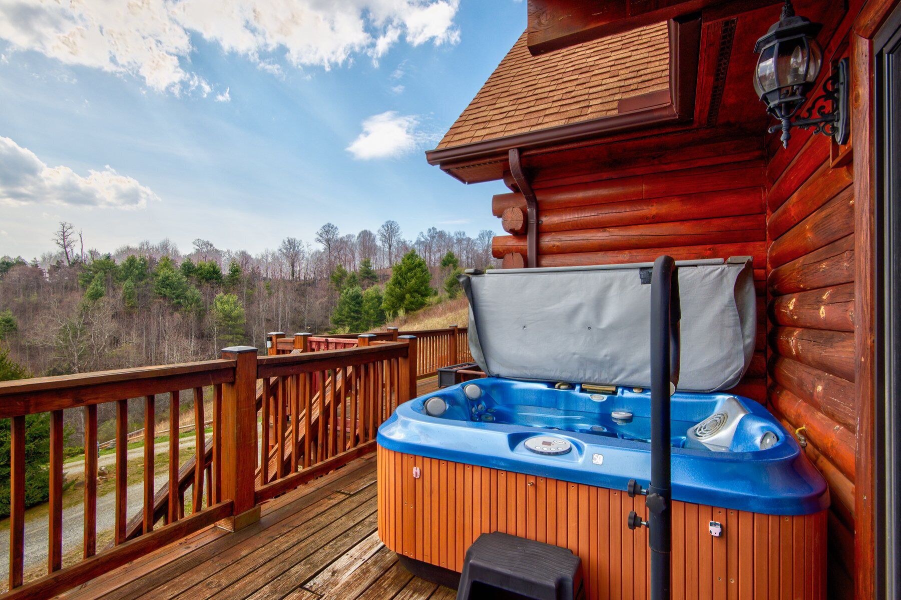 Cabin, Multiple Beds, Hot Tub, Mountain View (Ponderosa 1887) | Outdoor spa tub