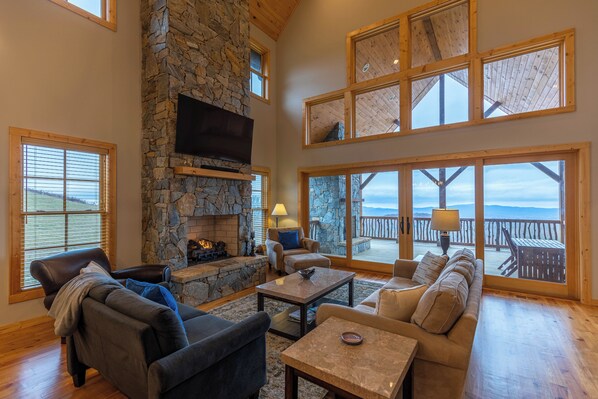 Maison, plusieurs lits, patio, vue montagne (Constellation Prize at Monteagle) | Coin séjour