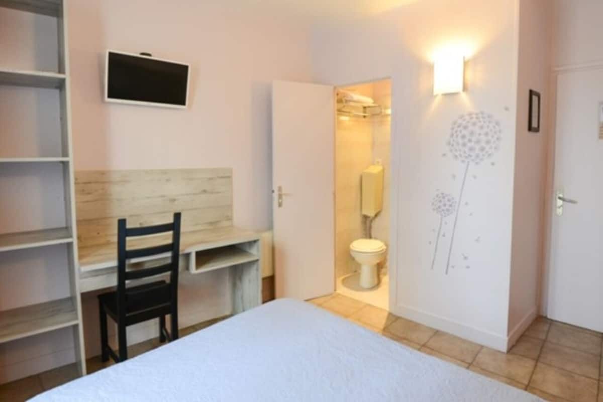 Chambre Double Classique, vue Ordener
