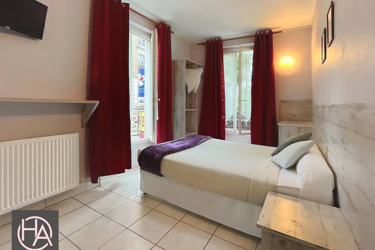 Chambre Double Classique, 1 lit double, vue Cloys