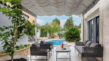 Honeymoon Villa, Multiple Bedrooms (Villa Bianco Nero) | Pool | Seasonal outdoor pool