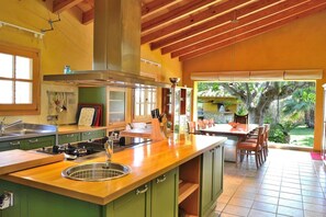 Fridge, microwave, oven, dishwasher - Casa Binissagar II 106 luxurious villa with private pool, sauna, jacuzzi, children's playground and barbecue area (Binissalem)