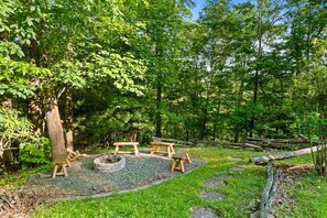 Property grounds - Mountain Laurel Lodge (Vilas)