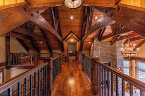 Interior - Adirondack (Boone)