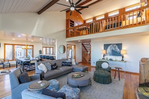 House, Multiple Beds, Patio, Mountain View (Altitude Adjustment on Beech) | Living area | Fireplace - Altitude Adjustment on Beech (Banner Elk)
