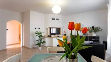 House | Living area | TV