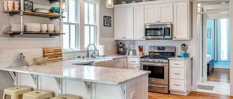 Microwave, oven, stovetop, coffee/tea maker