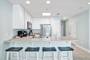 Fridge, microwave, oven, stovetop - Outdoor & Indoor Pool! | Gulf Front (Gulf Shores)