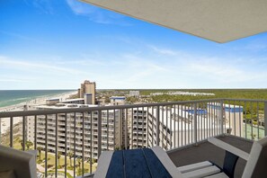 Property grounds - Tradewinds 1207 by Liquid Life (Orange Beach)