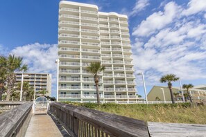 Exterior - Tradewinds 1207 by Liquid Life (Orange Beach)