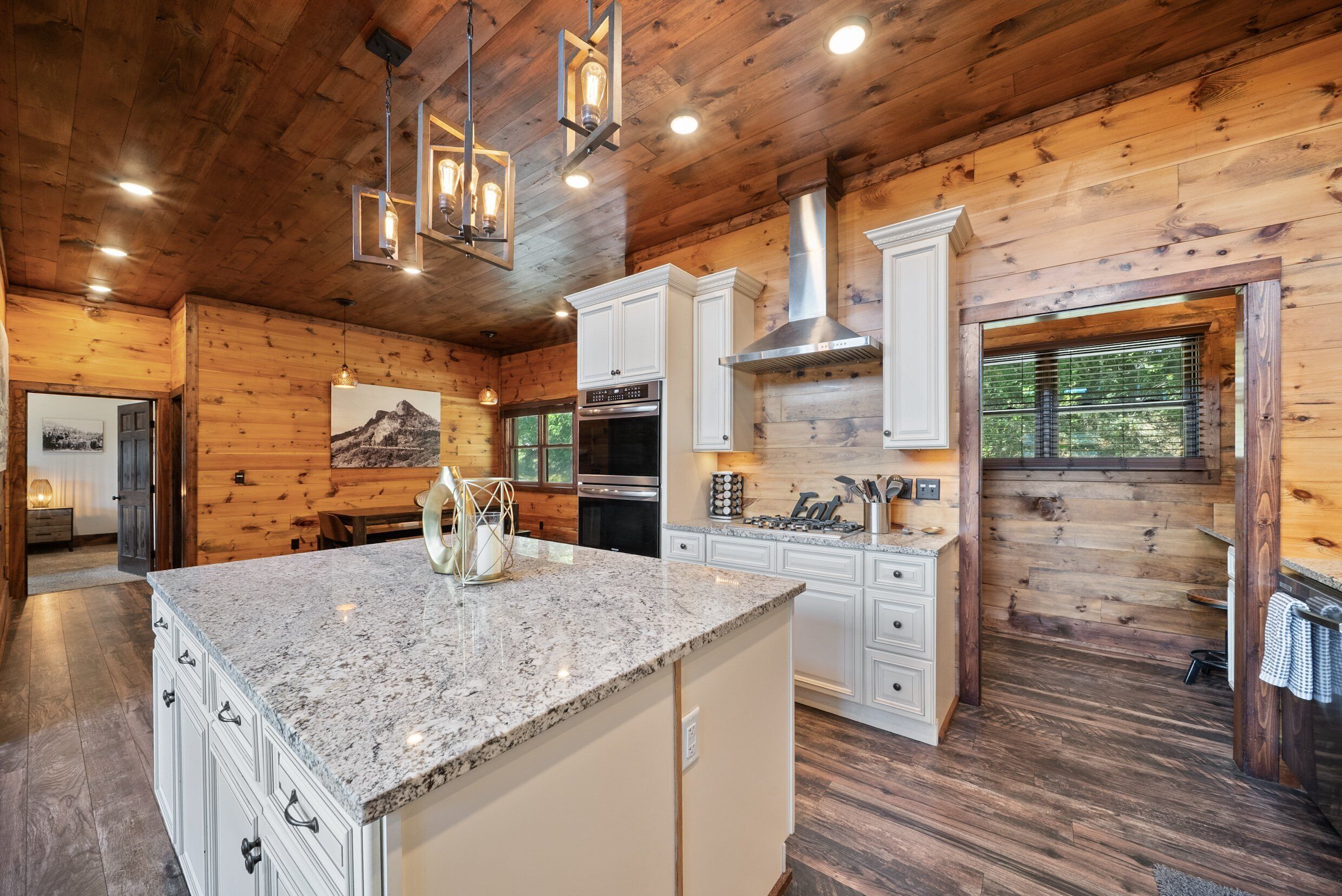 Cabin, Multiple Beds, Hot Tub, Mountain View (Cranberry View Lodge) | Private kitchen | Coffee/tea maker