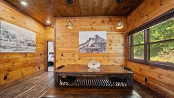 Cabin, Multiple Beds, Hot Tub, Mountain View (Cranberry View Lodge) | Dining