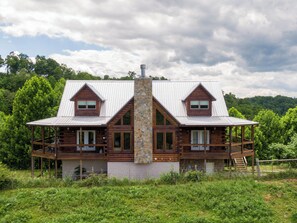 Exterior - Mountain Range Retreat (Vilas)