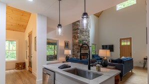House, Multiple Beds, Patio, Mountain View (Golden Pines at Linville Falls) | Private kitchen - Golden Pines at Linville Falls Mountain Club (Marion)