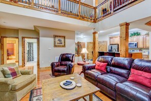 House, Multiple Beds, Patio, Mountain View (Delightful Views at Elkmont) | Living area | Fireplace - Delightful Views at The Lodges at Elkmont (Banner Elk)
