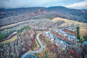 Exterior - Delightful Views at The Lodges at Elkmont (Banner Elk)