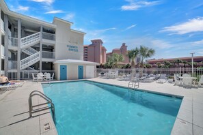 Pool - Summer Breeze 12 by Liquid Life (Orange Beach)