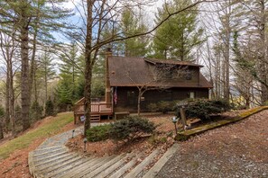 Exterior - Bluestone Hollow (Banner Elk)