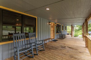 Terrace/patio - Deer Valley (Elk Park)