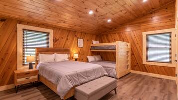 3 bedrooms, individually decorated, individually furnished, bed sheets