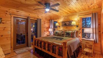 3 bedrooms, individually decorated, individually furnished, bed sheets