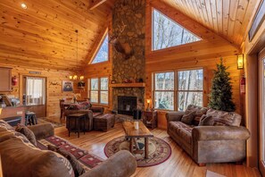 Cabin, Multiple Beds, Patio, Mountain View (Bearadise at Blue Ridge) | Living area | Fireplace