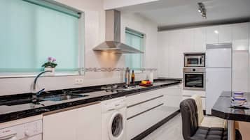 Villa (3 Bedrooms) | Interior