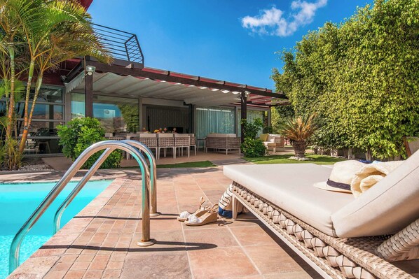 Vila (3 Bedrooms) | Fachada