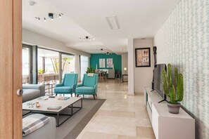 Vila (3 Bedrooms) | Parte interna