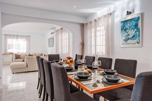 Interior - Villa Retama (Nerja)