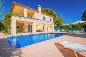 Villa (4 Bedrooms) | Overnatningsstedets facade