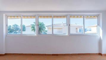 Villa (4 Bedrooms) | Interior