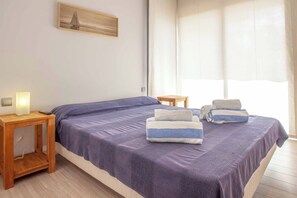 4 bedrooms, bed sheets - Villa Vista Alegre (Palafrugell)