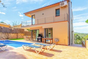 Outdoor dining - Villa Vista Alegre (Palafrugell)