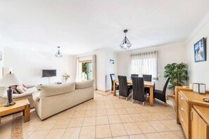 Interior - Villa Astro (Albufeira)