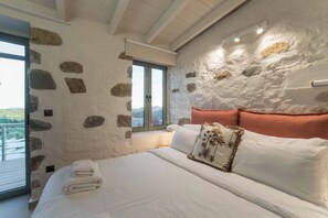 3 bedrooms, bed sheets - Afentiko Pigadi (Pylos-Nestoras)