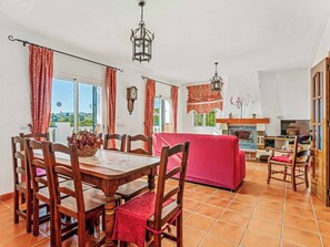 Dining - Villa Las Cadas (Frigiliana)
