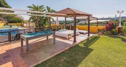 Villa Las Cadas