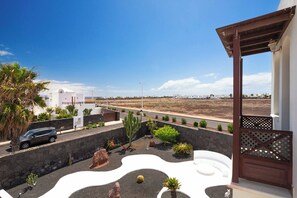 Villa (3 Bedrooms) | Exterior - Villa Perla (Yaiza)