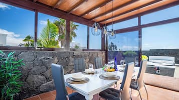Vil·la (3 Bedrooms) | Exterior
