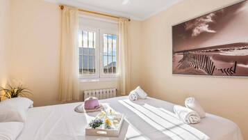 Villa (5 Bedrooms) | Interior