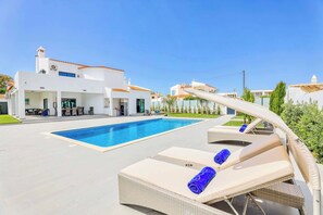 Villa (5 Bedrooms) | Esterni