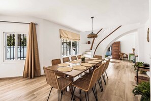 Villa (5 Bedrooms) | Interior - Villa El Algarrobo (Nerja)