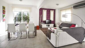 Villa (3 Bedrooms) | Innvendig