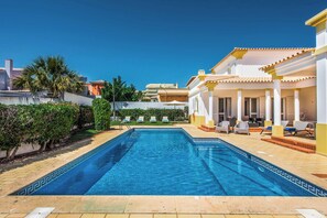 Villa (Multiple Bedrooms) | Exterior