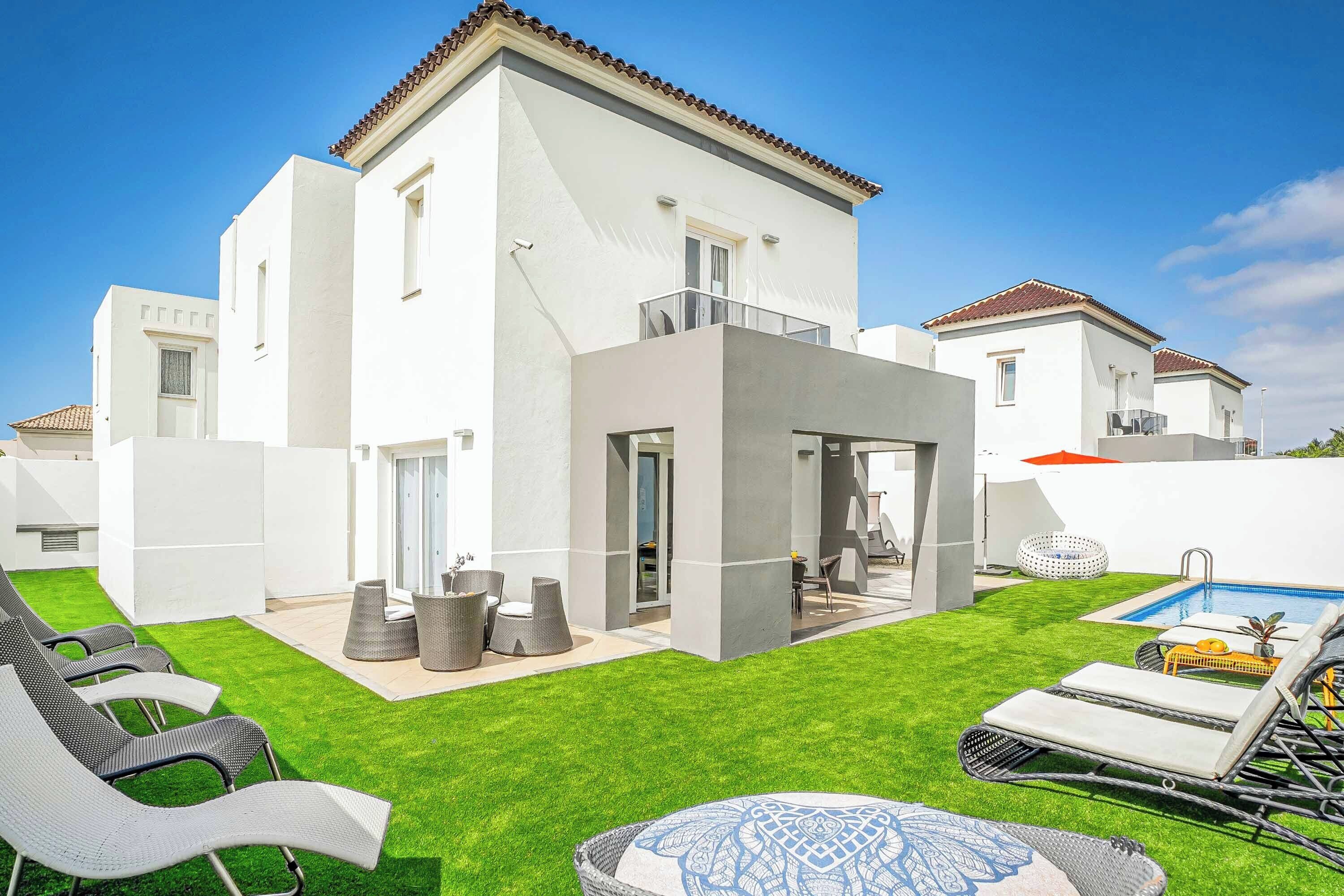 Villa (4 Bedrooms) | Exteriör