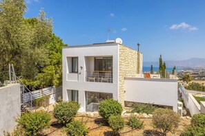 Villa (3 Bedrooms) | Exterior - Villa Latchi View (Neo Chorio)