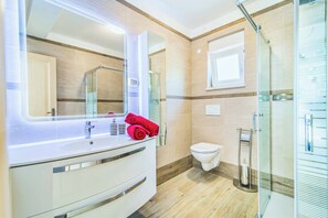 Shower - Villa Coral Reef (Novigrad)